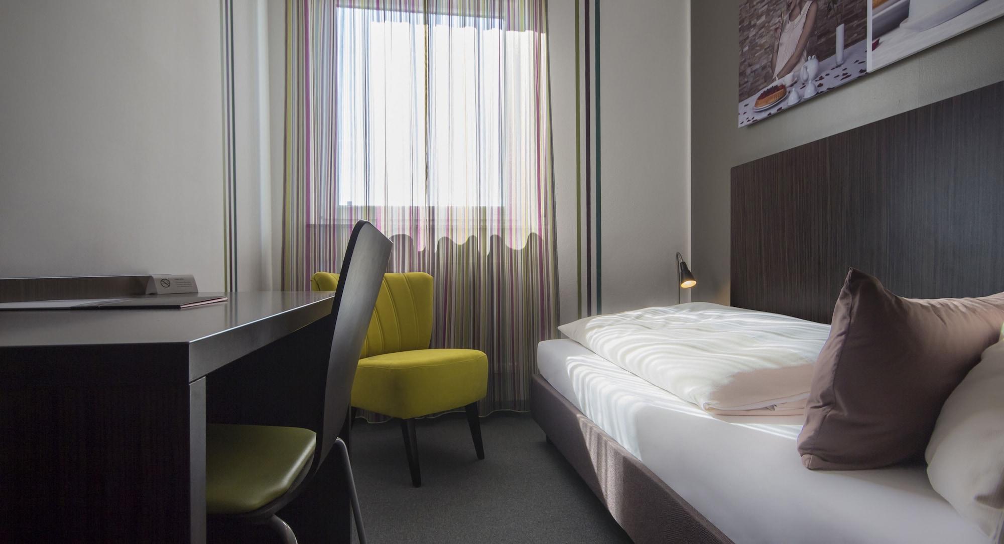 Gs Hotel Мюнхен Экстерьер фото