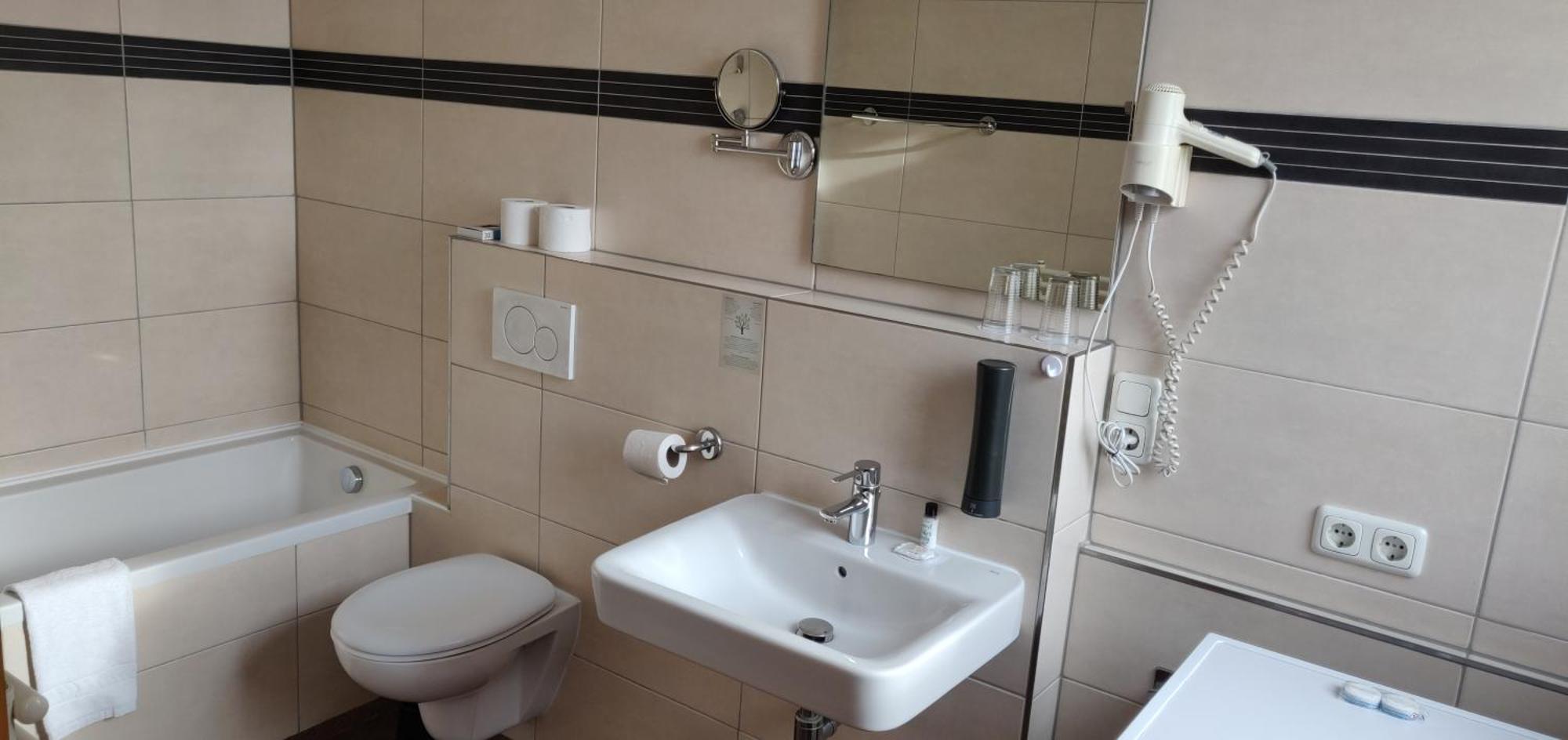 Gs Hotel Мюнхен Экстерьер фото