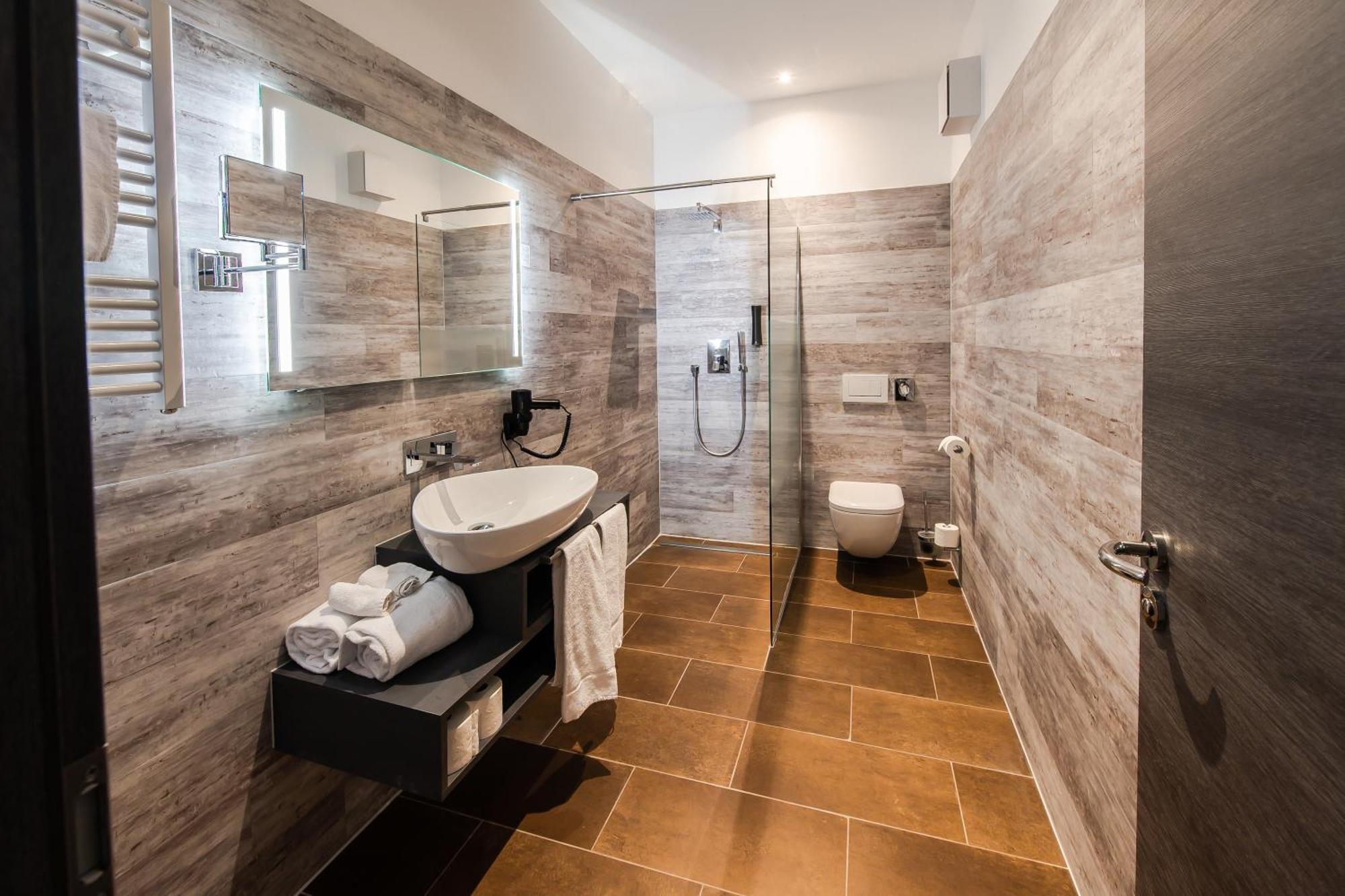 Gs Hotel Мюнхен Экстерьер фото